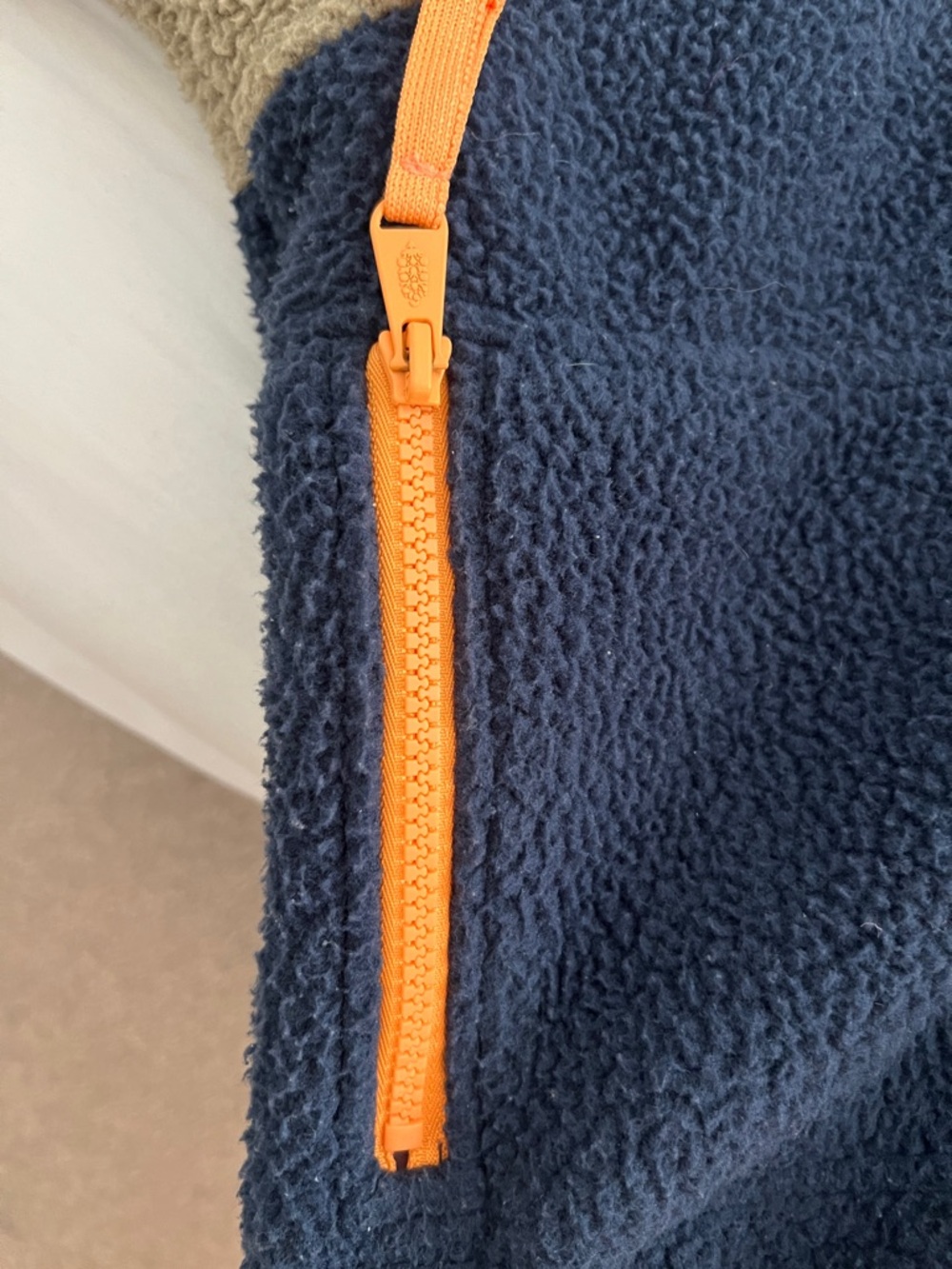 Free People Navy, Tan & Mauve Colorblock hit the slopes jacket - Picture 6 of 10